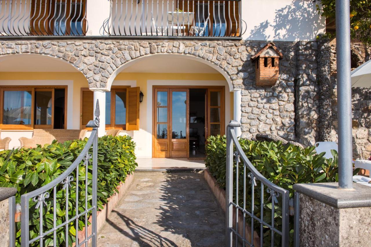 Villa Savina - Elegant Family Villa Overlooks Amalfi Coast - Positano Exteriör bild