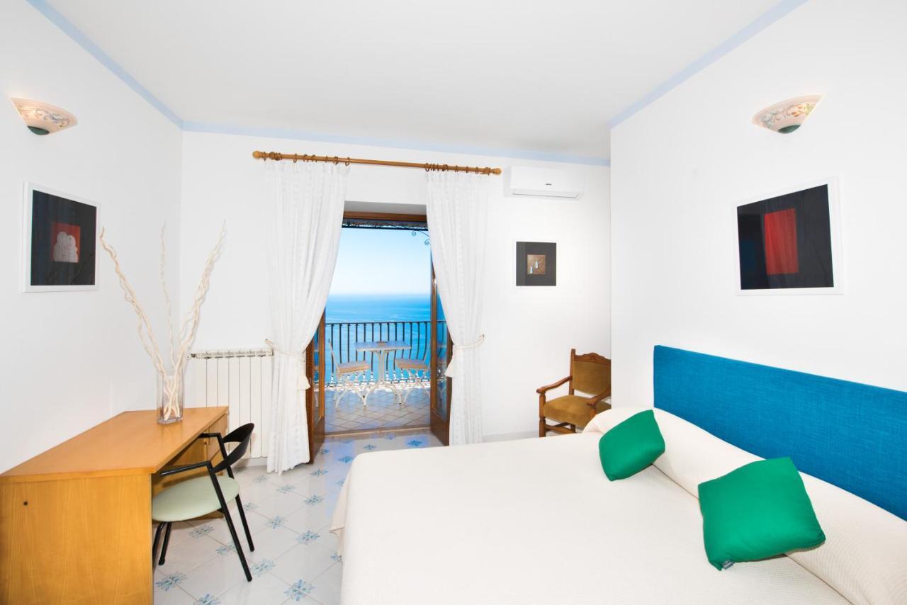 Villa Savina - Elegant Family Villa Overlooks Amalfi Coast - Positano Exteriör bild