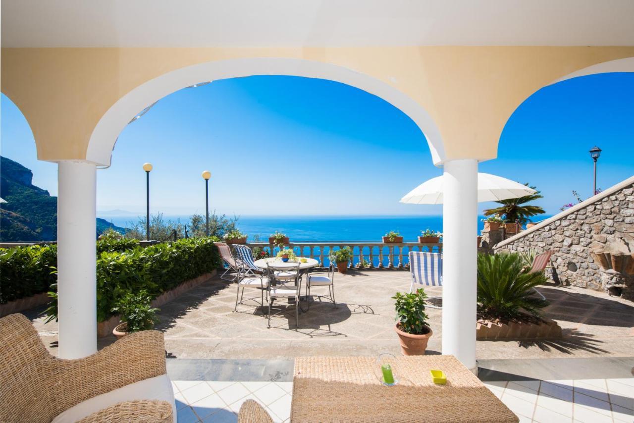 Villa Savina - Elegant Family Villa Overlooks Amalfi Coast - Positano Exteriör bild